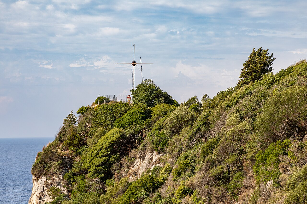 Ακτή στην Παλαιοκαστρίτσα της Κέρκυρας